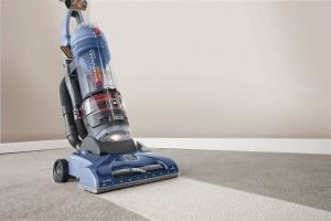 Upright-vacuum-cleaner-